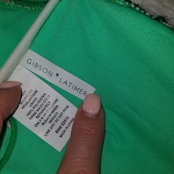 Gibson & Latimer Bikini Top- Medium - Picture 11 of 13